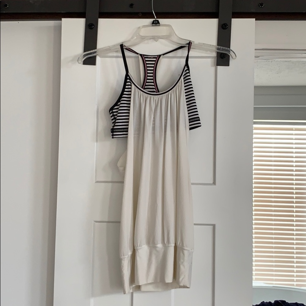 Lululemon workout top